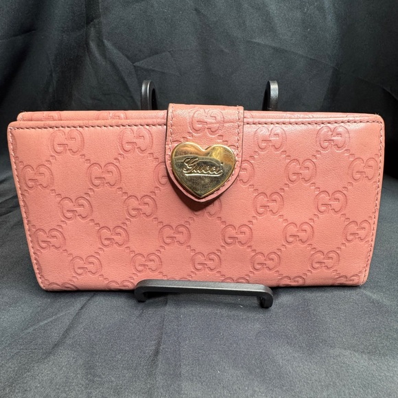 Gucci Heart GG Guccissima Embellished Pink Continental Leather Wallet - Picture 1 of 16